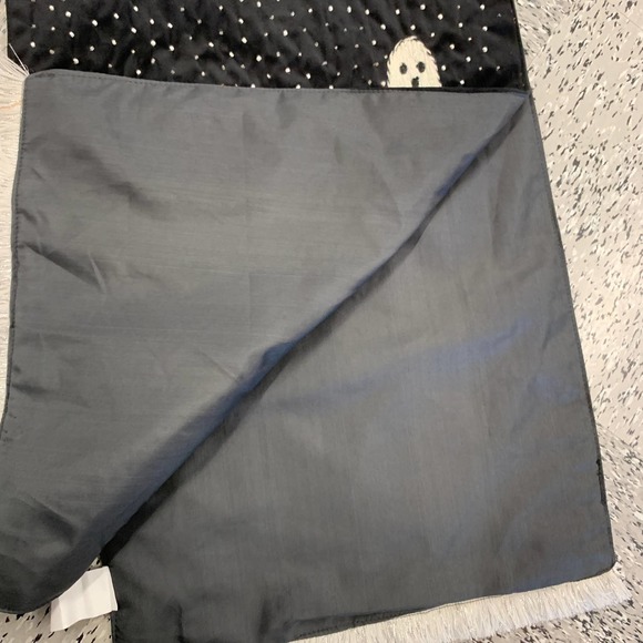 Halloween Spooky Ghost Beaded Black White Jack O Lantern Table Runner 16" x 72" - Picture 8 of 10